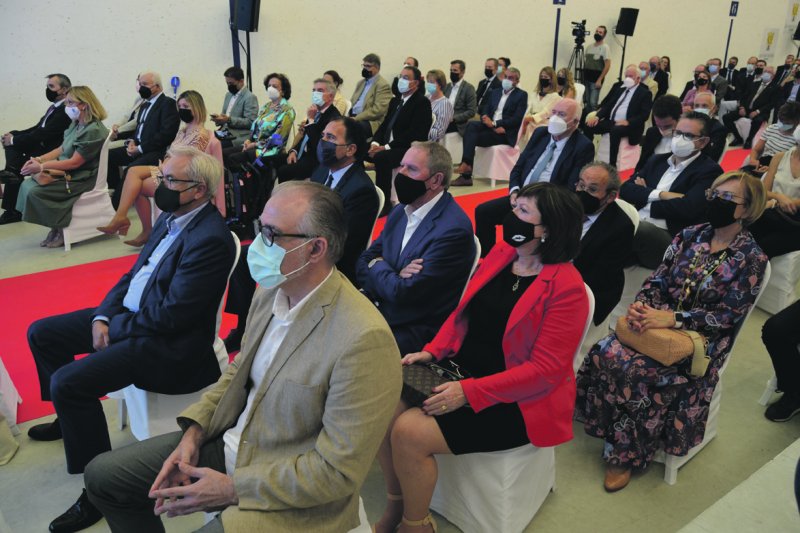 Rolser recibe uno de los premios de la Asociación de Empresa Familiar de Alicante  Rolser recibe uno de los premios de la Asociación de Empresa Familiar de Alicante