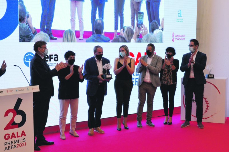 Rolser recibe uno de los premios de la Asociación de Empresa Familiar de Alicante  Rolser recibe uno de los premios de la Asociación de Empresa Familiar de Alicante