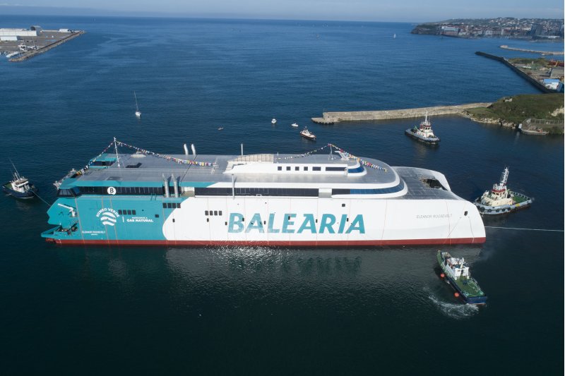 Baleària bota el primer fast ferry  del mundo con motores a gas natural Baleària bota el primer fast ferry  del mundo con motores a gas natural
