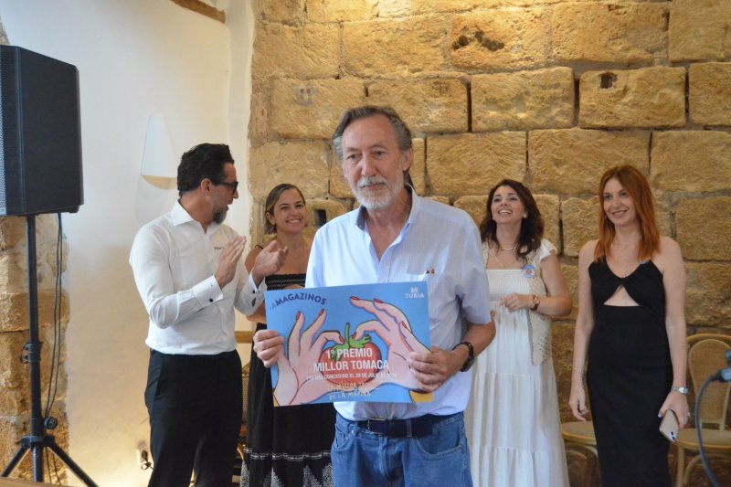 El concurso de Els Magazinos se convierte en una gran fiesta para el intercambio de experiencias El concurso de Els Magazinos se convierte en una gran fiesta para el intercambio de experiencias