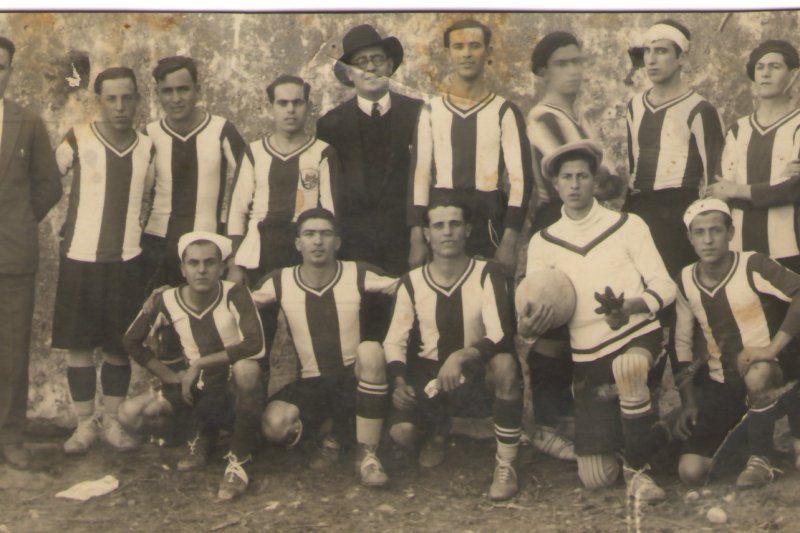 Una fotografia per a emmarcar un centenari   Una fotografia per a emmarcar un centenari