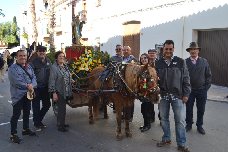 La festa de Sant Antoni de Teulada posa en valor tradicions ancestrals La festa de Sant Antoni de Teulada posa en valor tradicions ancestrals
