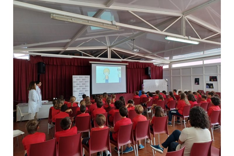 El Hospital San Carlos de Dénia del Grupo HLA impartió un taller sobre la fotoprotección en el Colegio Paidos  El Hospital San Carlos de Dénia del Grupo HLA impartió un taller sobre la fotoprotección en el Colegio Paidos
