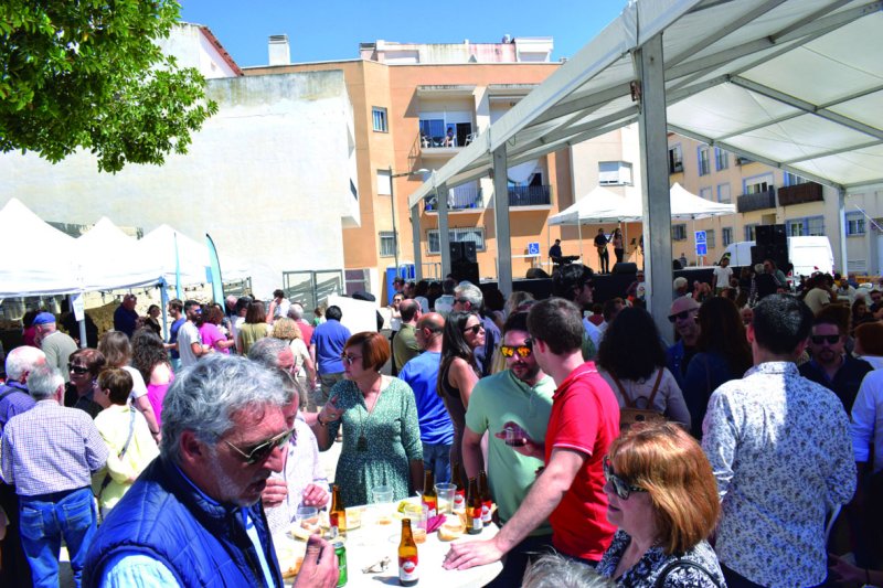 El Mitjafava Fest ompli Benitatxell de bona gastronomia i música El Mitjafava Fest ompli Benitatxell de bona gastronomia i música