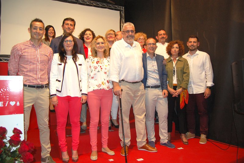 Enrique Moll presenta la candidatura del PSPV de Pego con una oferta de consenso al resto de fuerzas políticas por el diseño de un modelo de pueblo a largo plazo Enrique Moll presenta la candidatura del PSPV de Pego con una oferta de consenso al resto de fuerzas políticas por el diseño de un modelo de pueblo a largo plazo