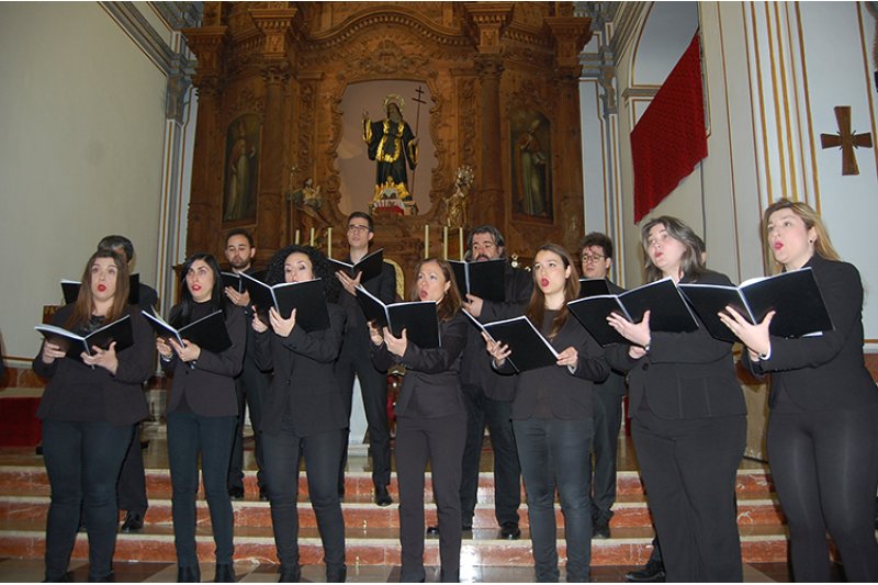 El Ràfol d’Almúnia: La Mass in blue fa recalar la incursió dels ritmes populars cap a lo religiós en el Cicle de Música Sacra El Ràfol d’Almúnia: La Mass in blue fa recalar la incursió dels ritmes populars cap a lo religiós en el Cicle de Música Sacra