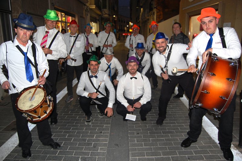 El pregó en clau retrospectiva de l’escriptora Majo Siscar inicia el compte enrere cap al carnestoltes pegolí El pregó en clau retrospectiva de l’escriptora Majo Siscar inicia el compte enrere cap al carnestoltes pegolí