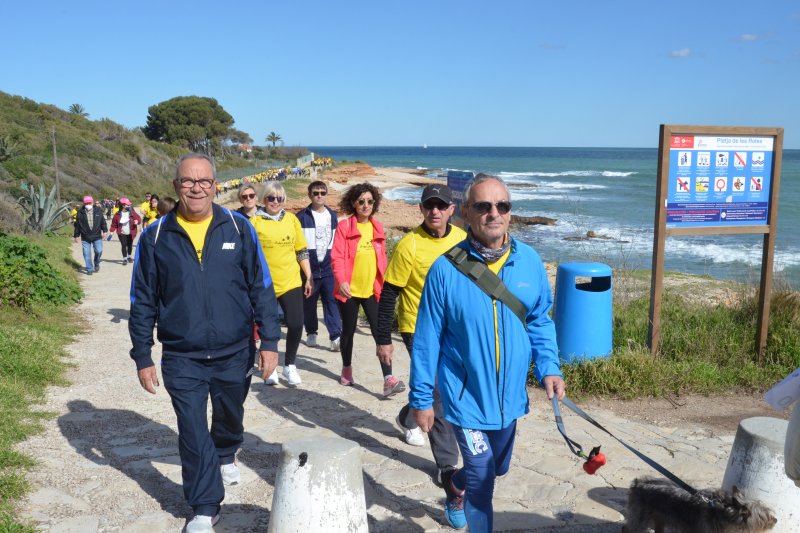 Amunt contra el Càncer recauda más de 9.000 euros en la Caminata Solidaria  Amunt contra el Càncer recauda más de 9.000 euros en la Caminata Solidaria