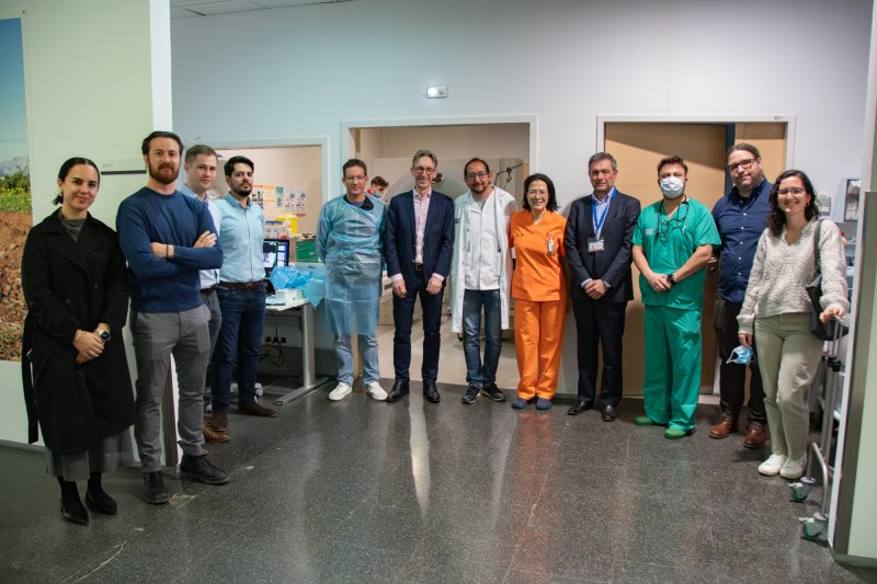 El Hospital de Dénia desarrolla una técnica mínimamente invasiva para extirpar nódulos pulmonares  El Hospital de Dénia desarrolla una técnica mínimamente invasiva para extirpar nódulos pulmonares