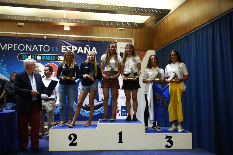 Julia Miñana y Silvia Sebastia, del CN Jávea, se proclaman campeonas de España de 420 Sub19   Julia Miñana y Silvia Sebastia, del CN Jávea, se proclaman campeonas de España de 420 Sub19