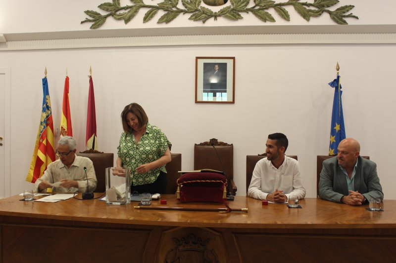 Vicent Grimalt ha sido reelegido alcalde con los votos del PSPV, Compromís y Gent de Dénia Vicent Grimalt ha sido reelegido alcalde con los votos del PSPV, Compromís y Gent de Dénia