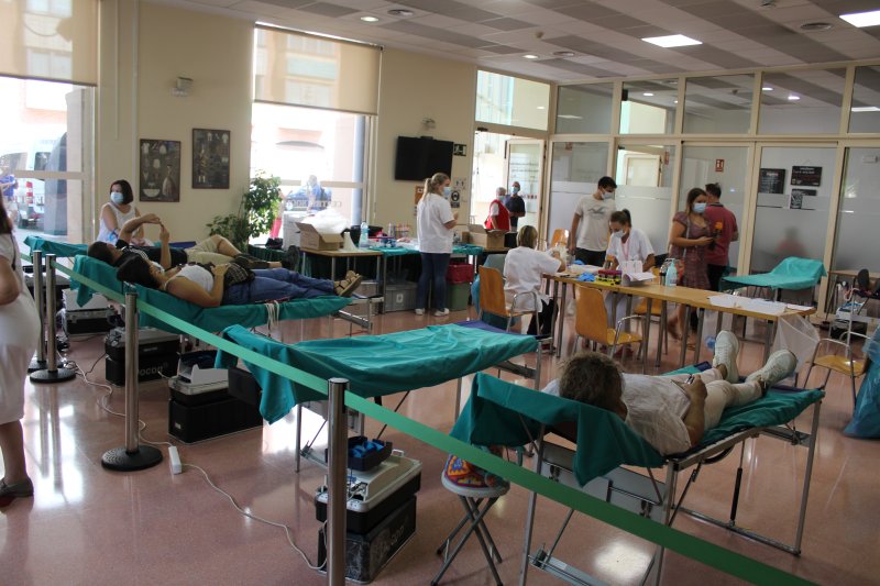 La Donación Solidaria de Dénia recibe a casi 120 personas  La Donación Solidaria de Dénia recibe a casi 120 personas