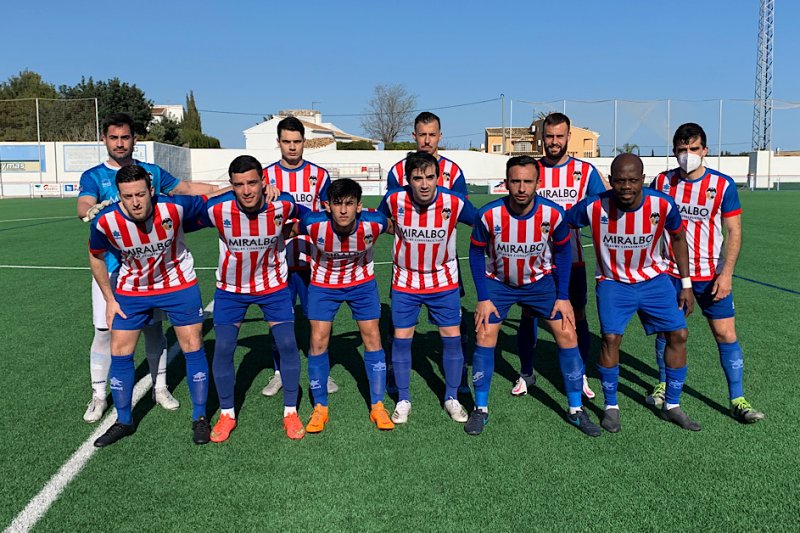 Preferente: El CD Jávea se deja remontar una ventaja de dos goles en una pobre segunda parte (2-2) Preferente: El CD Jávea se deja remontar una ventaja de dos goles en una pobre segunda parte (2-2)