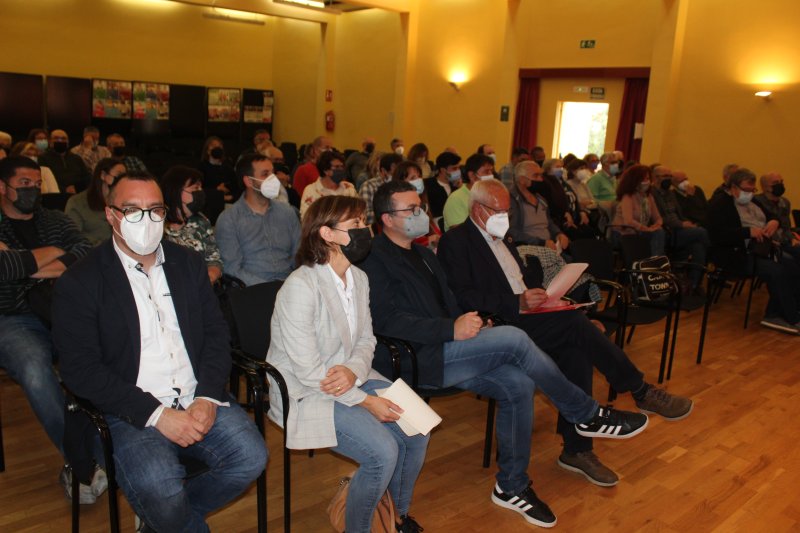 Vicent Grimalt ha sido reelegido secretario local del PSPV de Dénia  Vicent Grimalt ha sido reelegido secretario local del PSPV de Dénia