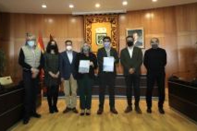 La Diputación de Alicante impulsará un parque arqueológico visitable en los Baños de la Reina de Calp La Diputación de Alicante impulsará un parque arqueológico visitable en los Baños de la Reina de Calp