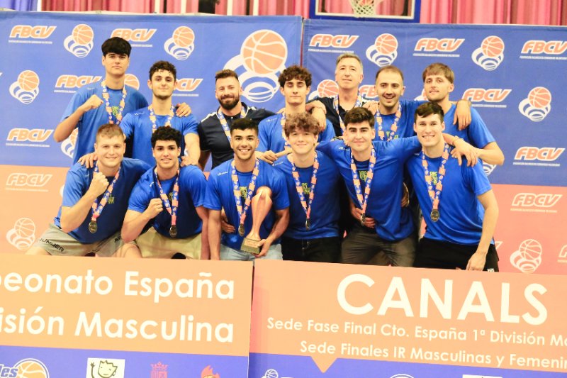 El Dénia BC gana el partido por el tercer y cuarto puesto y logra una de las plazas directas de ascenso a Liga EBA El Dénia BC gana el partido por el tercer y cuarto puesto y logra una de las plazas directas de ascenso a Liga EBA