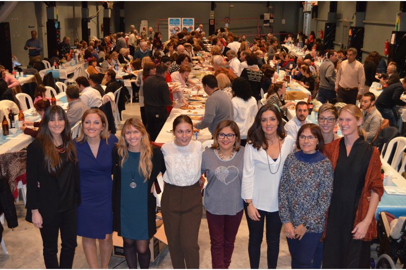 Ludai recauda 4.300 euros en la cena benéfica más multitudinaria hasta el momento Ludai recauda 4.300 euros en la cena benéfica más multitudinaria hasta el momento