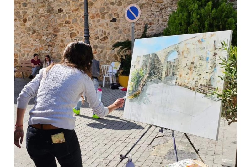 Pintar en la calle tiene premio en Calp Pintar en la calle tiene premio en Calp
