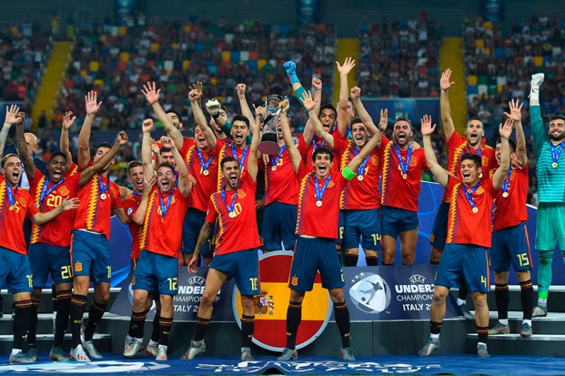 El javiense Antonio Sivera lograsu segundo título europeo con la Selección Española Sub 21  El javiense Antonio Sivera lograsu segundo título europeo con la Selección Española Sub 21