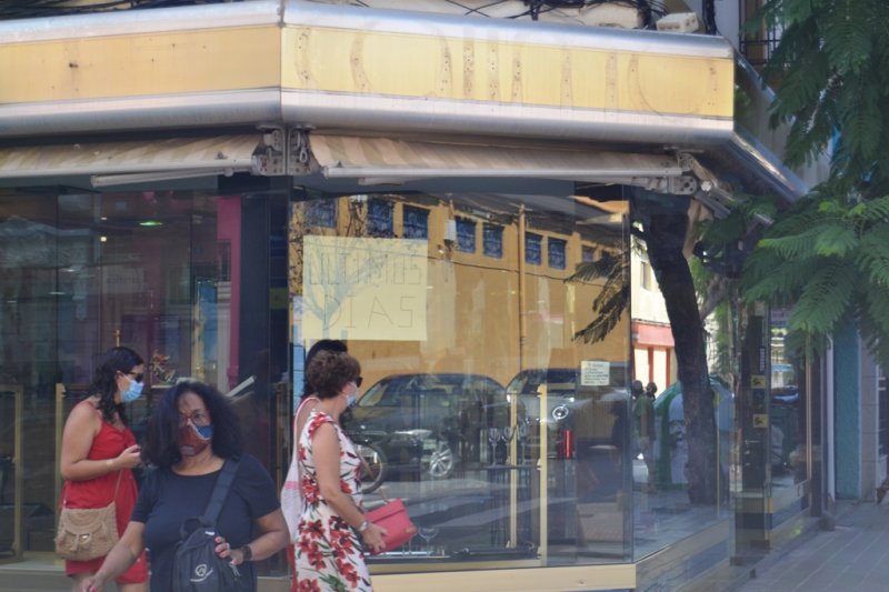 Preocupación por el goteo de cierres en el comercio y la hostelería de Dénia Preocupación por el goteo de cierres en el comercio y la hostelería de Dénia