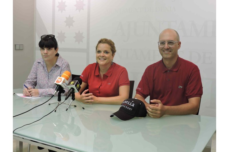 El golf se incorpora a las Escuelas Deportivas Municipales de Dénia El golf se incorpora a las Escuelas Deportivas Municipales de Dénia