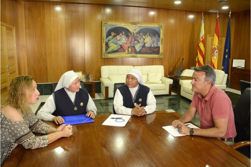 Amjasa no cobrará el agua al Centro de Día a cambio de plazas para personas sin recursos  Amjasa no cobrará el agua al Centro de Día a cambio de plazas para personas sin recursos