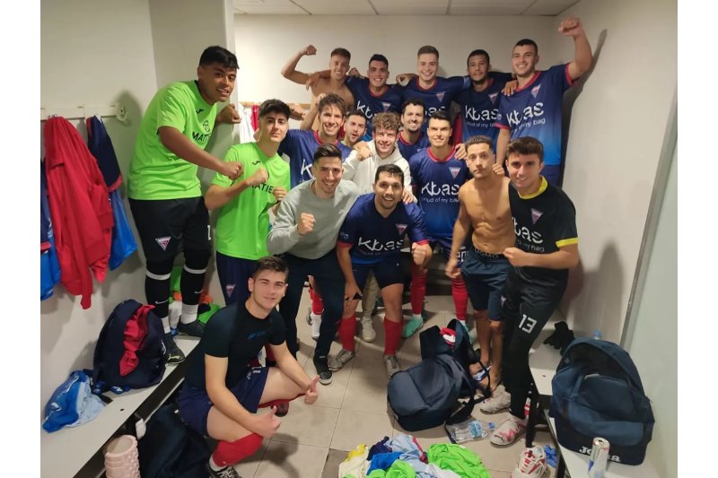 Segunda FFCV: Un Gorgos imparable gana el derbi en Teulada y se coloca líder en solitario Segunda FFCV: Un Gorgos imparable gana el derbi en Teulada y se coloca líder en solitario