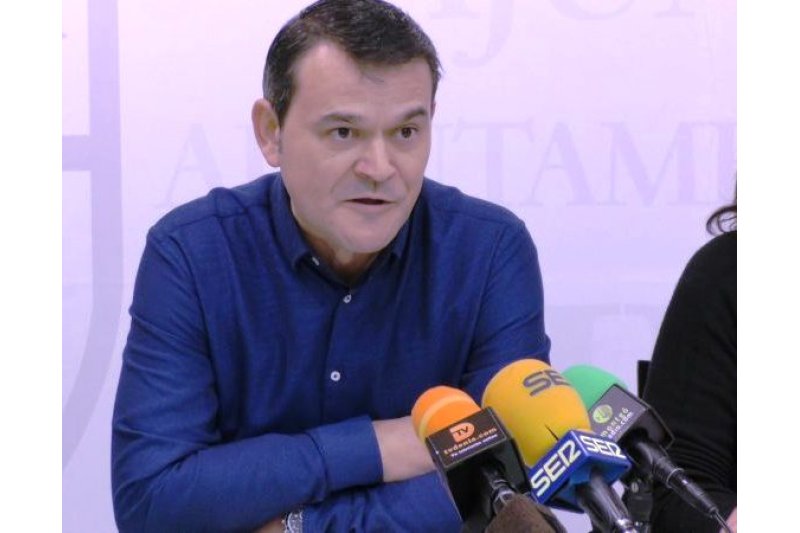 El PP de Dénia asegura que el Plan de Ocupación deja fuera a la mayorÃa de desempleados El PP de Dénia asegura que el Plan de Ocupación deja fuera a la mayorÃa de desempleados