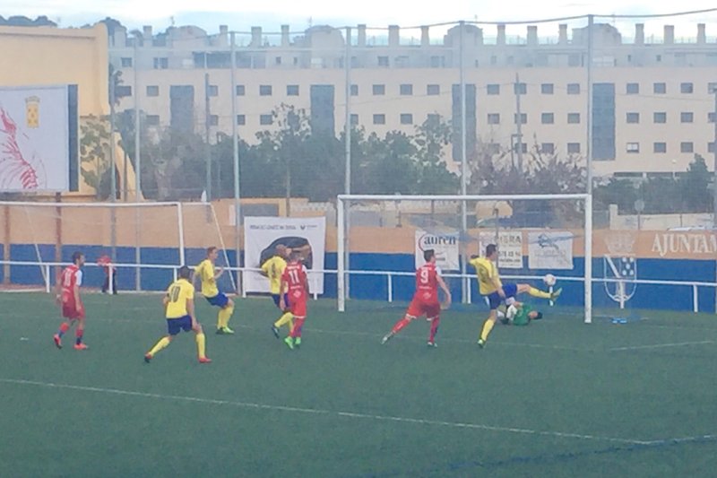 Preferent: El cuer li trau els colors als groguets Preferent: El cuer li trau els colors als groguets