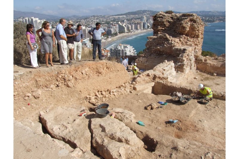 Las excavaciones de la Pobla de Ifac descubren el sistema de acceso a la ciudad y la importancia de su iglesia Las excavaciones de la Pobla de Ifac descubren el sistema de acceso a la ciudad y la importancia de su iglesia