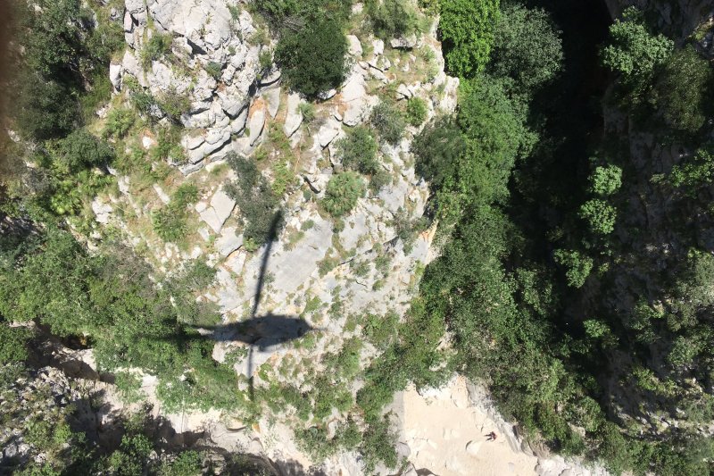 Un hombre muere cuando hacía senderismo en el Barranc de l'Infern Un hombre muere cuando hacía senderismo en el Barranc de l'Infern