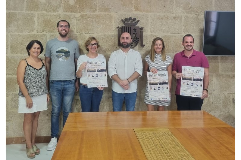 Ars Nova y el Centre Artístic Musical de Xàbia protagonizan el musical Balansiyyà  Ars Nova y el Centre Artístic Musical de Xàbia protagonizan el musical Balansiyyà