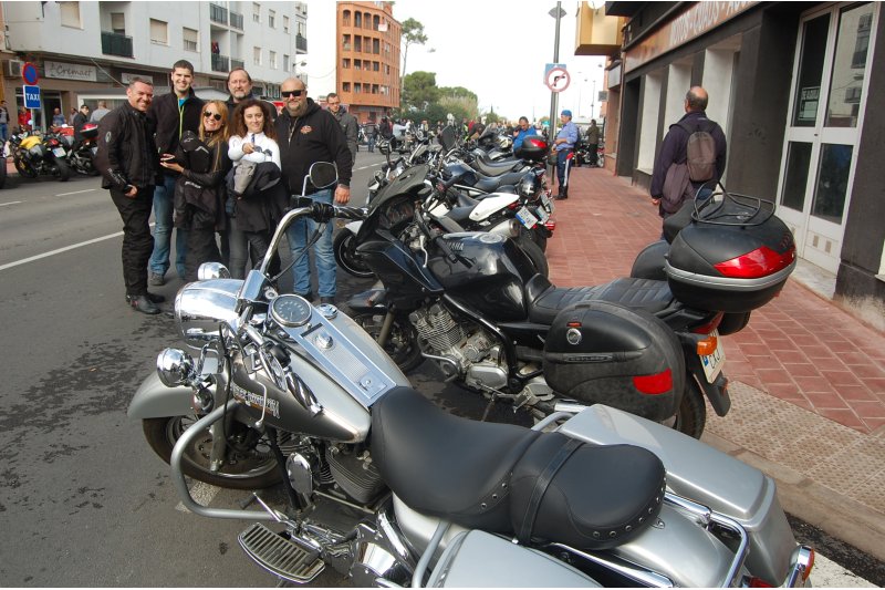 Motor i gastronomia es donen la ma per a clausurar la Fira de Fires d’Ondara Motor i gastronomia es donen la ma per a clausurar la Fira de Fires d’Ondara