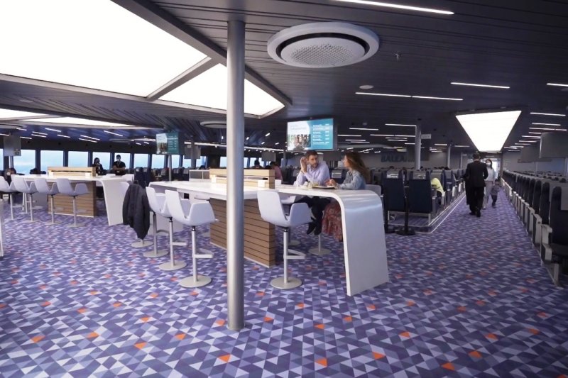 Baleària emite un reportaje sobre el primer viaje del fast ferry Eleanor Roosevelt Baleària emite un reportaje sobre el primer viaje del fast ferry Eleanor Roosevelt