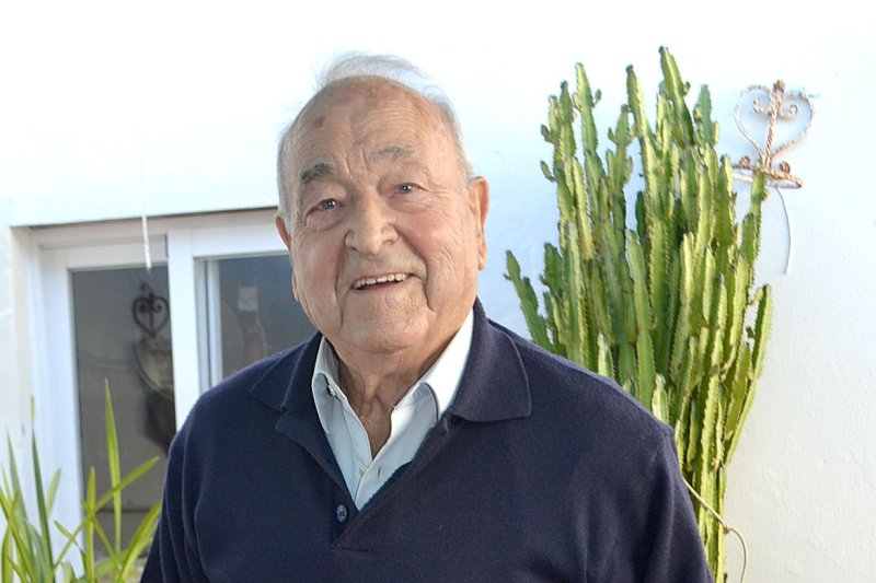 Pepe Pineda, el Xiquet de Calp Pepe Pineda, el Xiquet de Calp