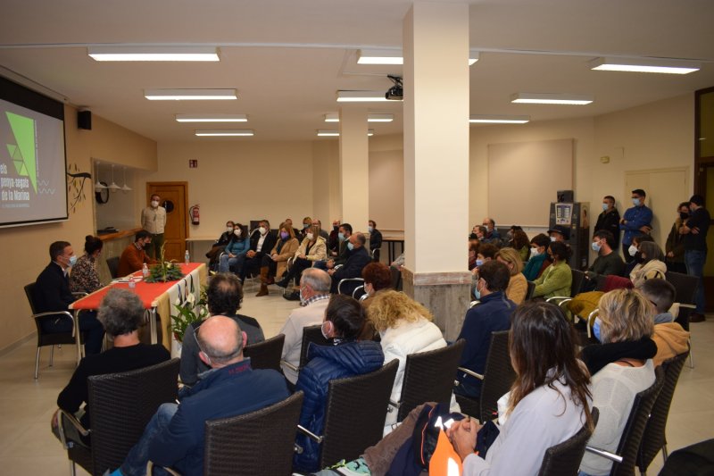 Benitatxell recorre sus acantilados y estrena el documental L’Encontre en el Día de las Montañas Benitatxell recorre sus acantilados y estrena el documental L’Encontre en el Día de las Montañas
