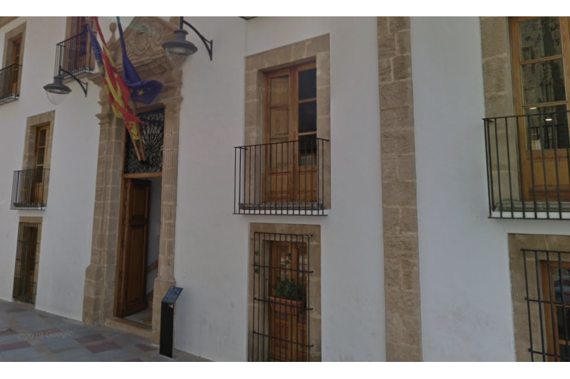 El gobierno de Xàbia avanza que se suspenderán actos anunciados pero no contratados por el KO económico del Ayuntamiento El gobierno de Xàbia avanza que se suspenderán actos anunciados pero no contratados por el KO económico del Ayuntamiento