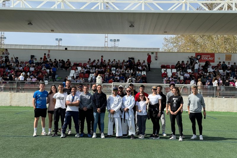 500 escolares se suman a las actividades del Dia de l’Esport de Xàbia 500 escolares se suman a las actividades del Dia de l’Esport de Xàbia