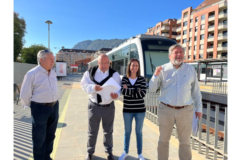 Compromís per Dénia también quiere un aparcamiento, pero sobre las vías de la estación del trenet  Compromís per Dénia también quiere un aparcamiento, pero sobre las vías de la estación del trenet