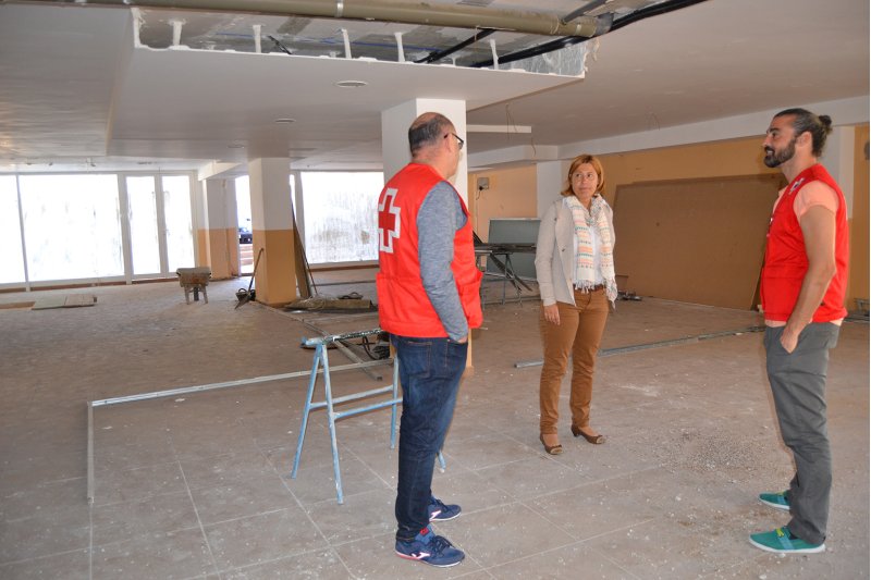 Cruz Roja Calp adquiere un local propio para servicios y formación Cruz Roja Calp adquiere un local propio para servicios y formación