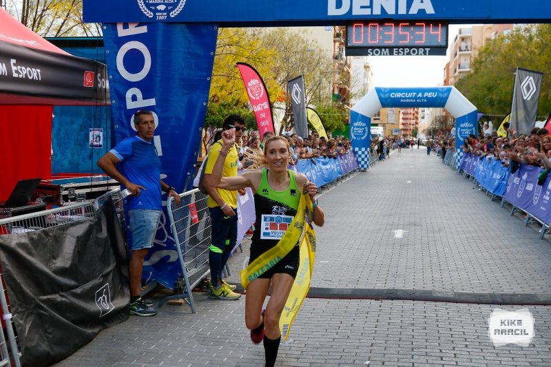 María Isabel Ferrer amplía su racha del XXV Circuit Marina Alta con su victoria en la Volta Peu de Dénia María Isabel Ferrer amplía su racha del XXV Circuit Marina Alta con su victoria en la Volta Peu de Dénia