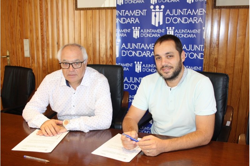 L’Ajuntament d'Ondara i la Fundació Baleària signen un conveni pel patrocini del Festacarrer L’Ajuntament d'Ondara i la Fundació Baleària signen un conveni pel patrocini del Festacarrer
