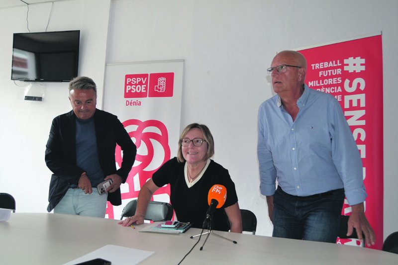 El PSOE acusa a Mazón de mentir sobre la redacción del proyecto del tranvía Dénia-Gandia El PSOE acusa a Mazón de mentir sobre la redacción del proyecto del tranvía Dénia-Gandia