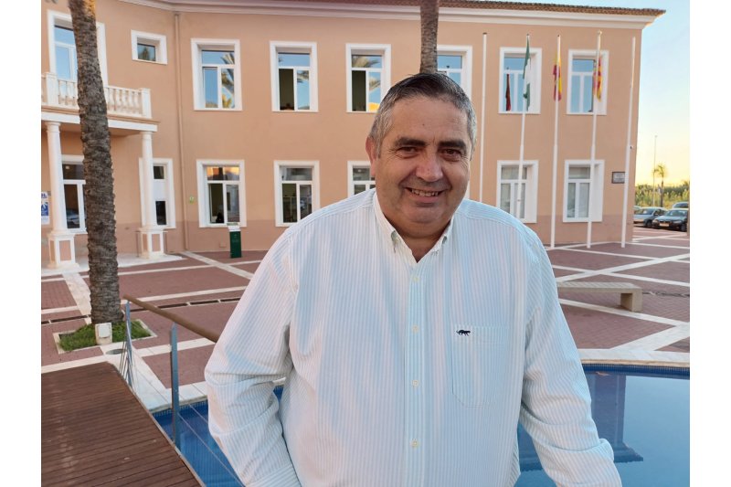 La asamblea del PSPV de El Verger elige a Juan Chover como candidato a la alcaldía La asamblea del PSPV de El Verger elige a Juan Chover como candidato a la alcaldía