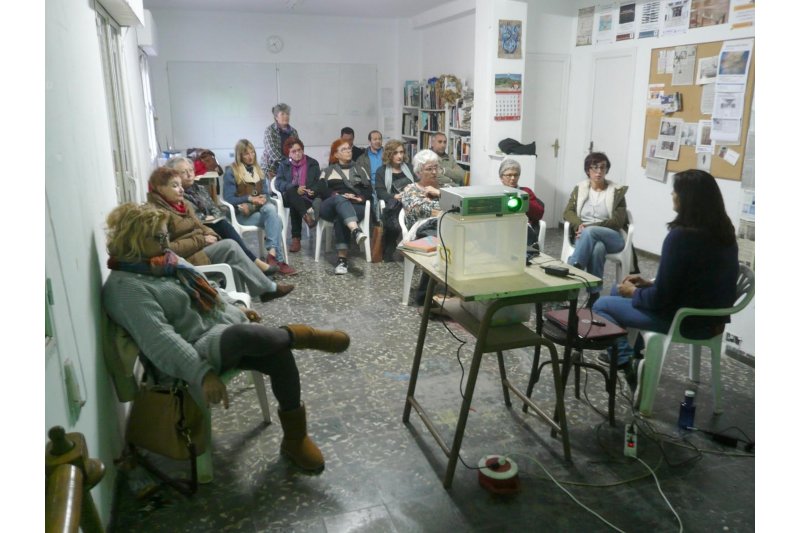 Conferencia d'Isabel Soler a l'Escola A. Vives Conferencia d'Isabel Soler a l'Escola A. Vives