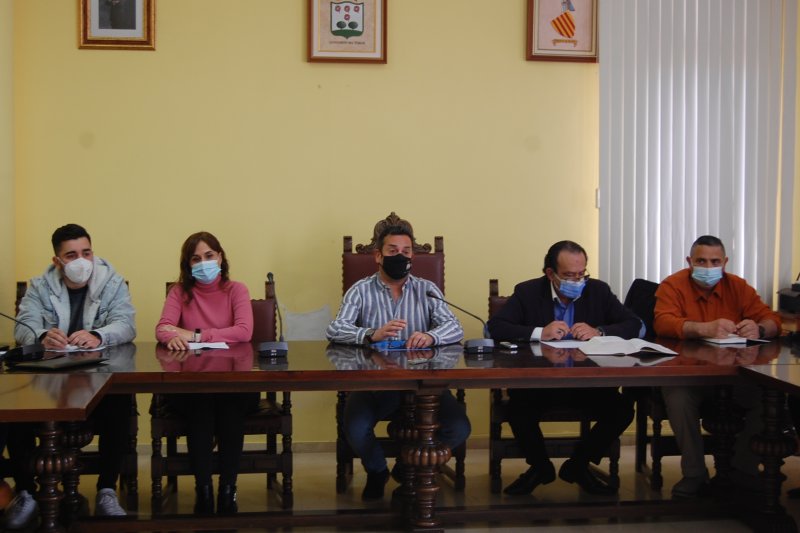 Ximo Coll formaliza su renuncia a la alcaldía i al acta de concejal de El Verger ante el pleno de la corporación  Ximo Coll formaliza su renuncia a la alcaldía i al acta de concejal de El Verger ante el pleno de la corporación