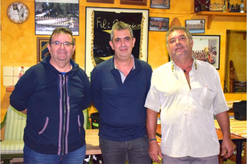 Florencio Mata y Emilio Bañuls, vicepresidentes de los Moros i Cristians de Xàbia Florencio Mata y Emilio Bañuls, vicepresidentes de los Moros i Cristians de Xàbia