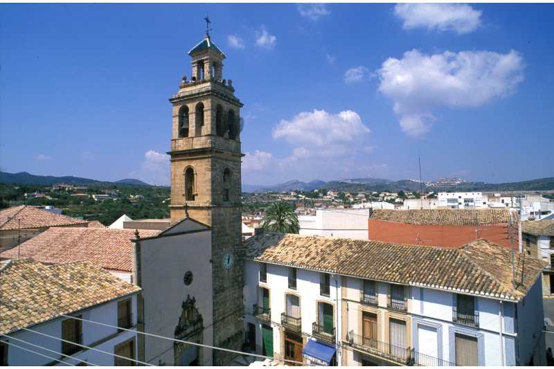 Gata s'adhereix al moviment Park(ing)Day Gata s'adhereix al moviment Park(ing)Day