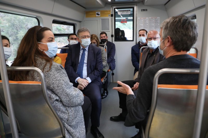 Ximo Puig anuncia que el estudio informativo del tranvía entre Dénia y Gandia saldrá a licitación  Ximo Puig anuncia que el estudio informativo del tranvía entre Dénia y Gandia saldrá a licitación