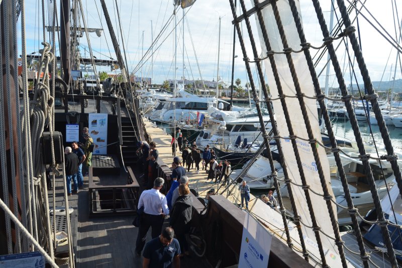 El Galeón Andalucía ya está en Marina Dénia y se puede visitar hasta el domingo  El Galeón Andalucía ya está en Marina Dénia y se puede visitar hasta el domingo